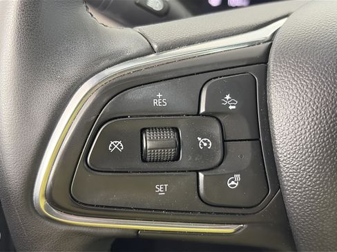 Certified 2024 Buick Envista Avenir FWD image 32