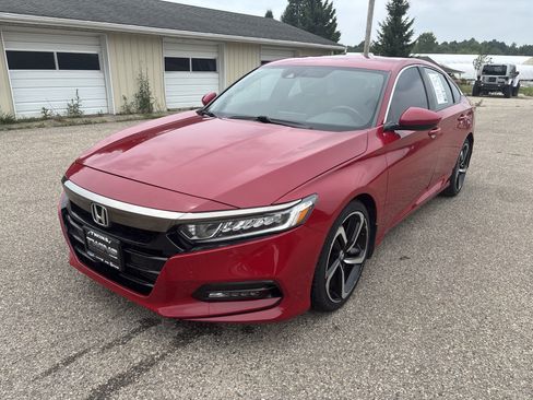 Used 2019 Honda Accord Sport image 8