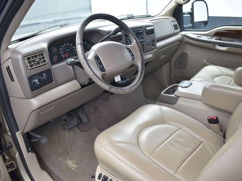 Used 2000 Ford F250 Lariat image 5