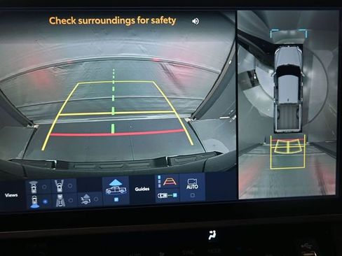 Used 2025 Toyota Tundra Limited image 7