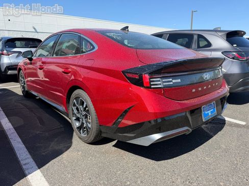 Used 2024 Hyundai Sonata SEL FWD image 3