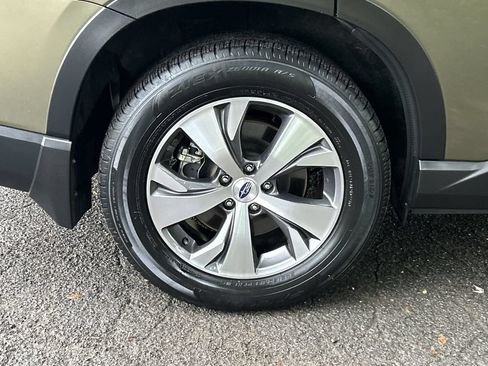 Certified 2023 Subaru Ascent Premium AWD/4WD image 12