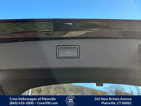 New 2026 Volkswagen Tiguan SE R-Line image 54