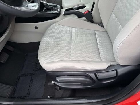 Used 2023 Kia Soul LX w/ Option Group 015 FWD image 15