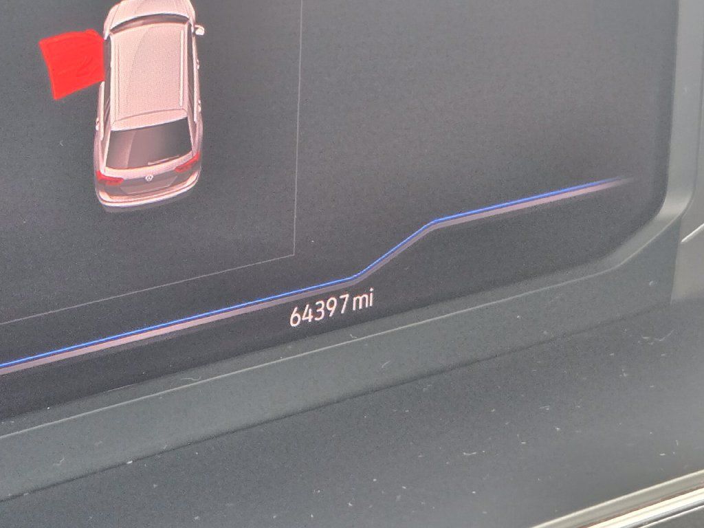 Used 2019 Volkswagen Tiguan SEL FWD image 8