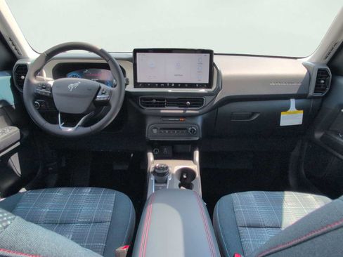 New 2025 Ford Bronco Sport Heritage w/ Convenience Package image 18