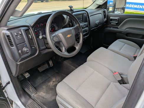 Used 2019 Chevrolet Silverado 2500 W/T w/ WT Convenience Package image 18