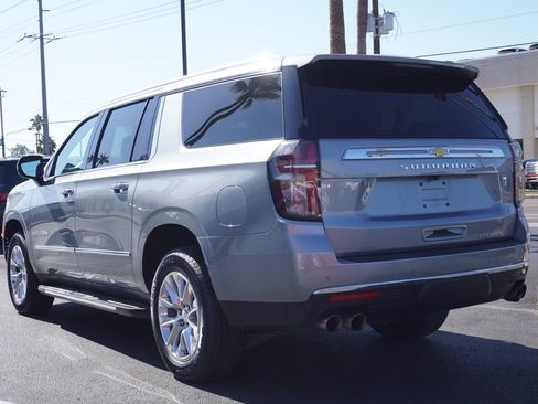 Certified 2024 Chevrolet Suburban Premier image 3