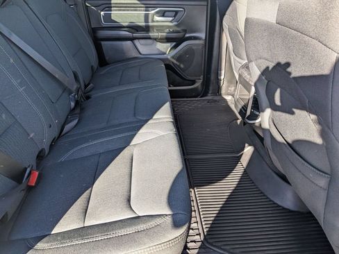 Used 2022 RAM 1500 Big Horn AWD/4WD image 30