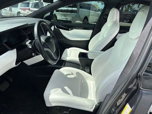 Used 2019 Tesla Model X Long Range AWD/4WD image 20