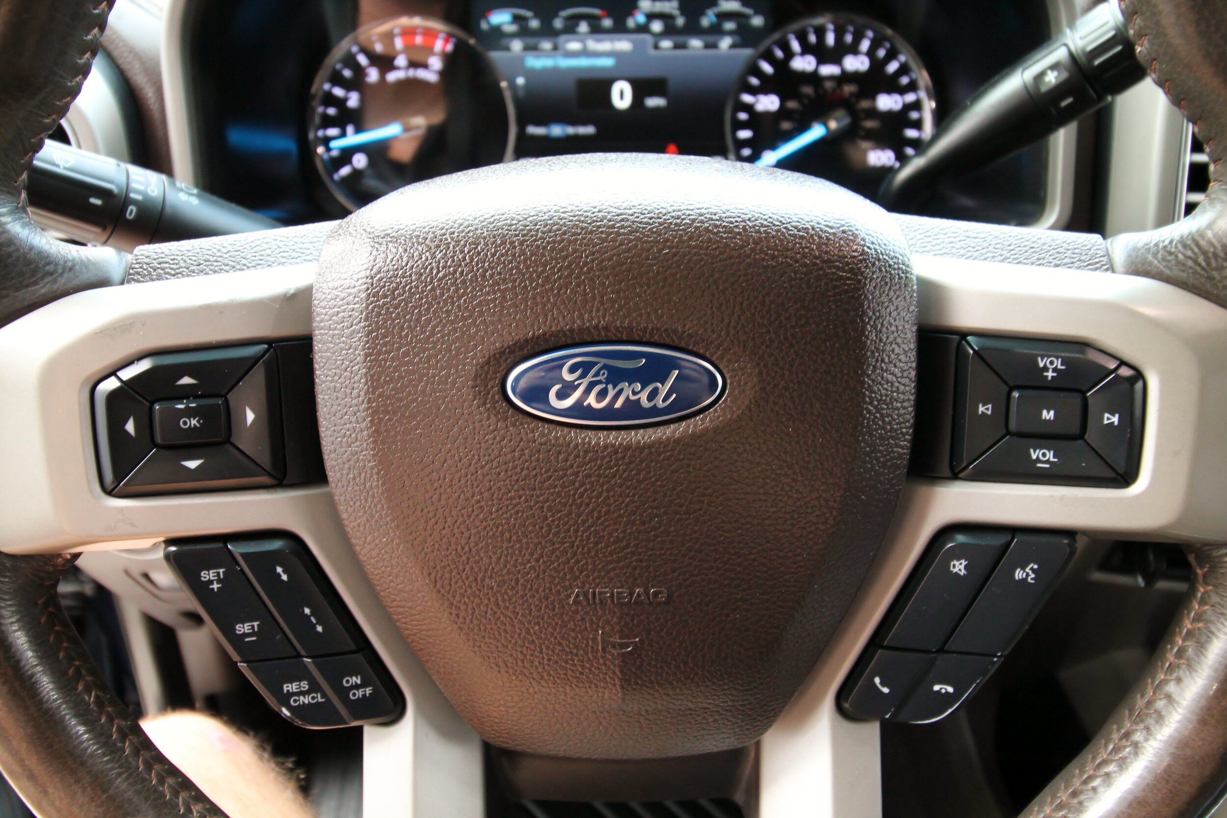 Used 2017 Ford F250 King Ranch w/ King Ranch Ultimate Package AWD/4WD image 28