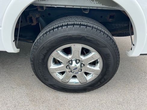 Used 2014 Ford F150 Lariat w/ Lariat Chrome Package AWD/4WD image 13