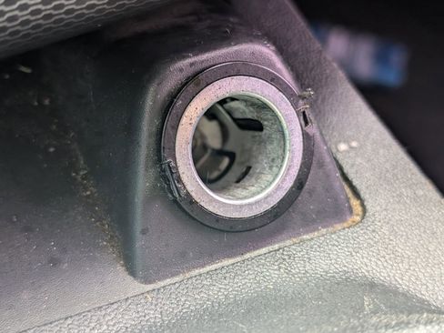 Used 2014 Dodge Challenger R/T image 17