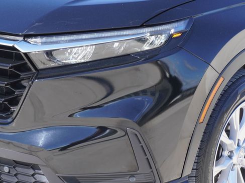 Used 2023 Honda CR-V EX-L image 2