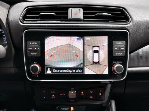 Used 2024 Nissan Leaf SV Plus FWD image 13