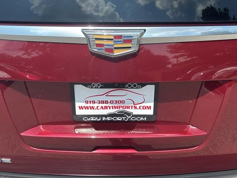 Used 2018 Cadillac Escalade Premium Luxury AWD/4WD image 24