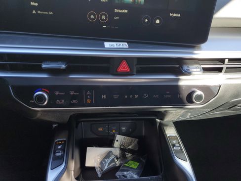 New 2026 Kia Sorento EX w/ EX Premium Package FWD image 22
