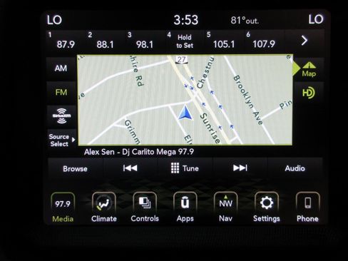 Used 2023 Jeep Wrangler Unlimited Sahara AWD/4WD image 25