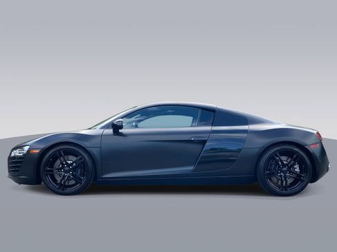 Used 2009 Audi R8 V8 image 3