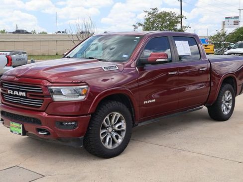 Used 2022 RAM 1500 Laramie AWD/4WD image 3