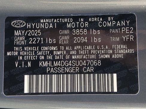 Used 2025 Hyundai Elantra Sport FWD image 33