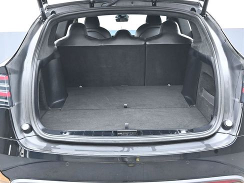 Used 2023 Tesla Model X AWD/4WD image 16