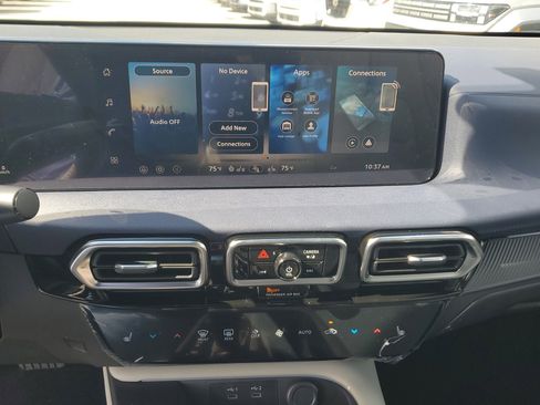 New 2026 Nissan Sentra SL image 18