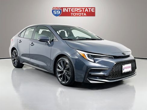 Certified 2023 Toyota Corolla SE w/ Carpet Mat Package (TMS) FWD image 1