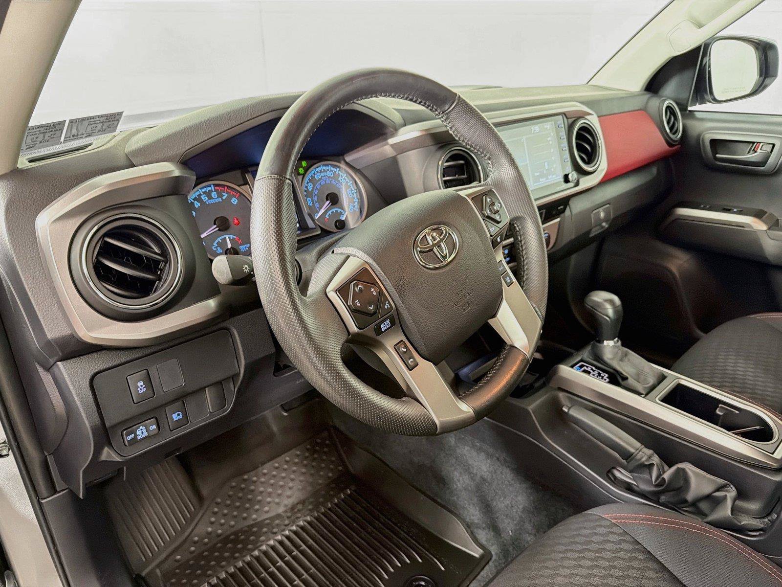 Used 2023 Toyota Tacoma SR5 AWD/4WD image 16