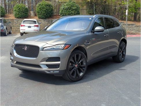 Used 2019 Jaguar F-PACE Portfolio image 1