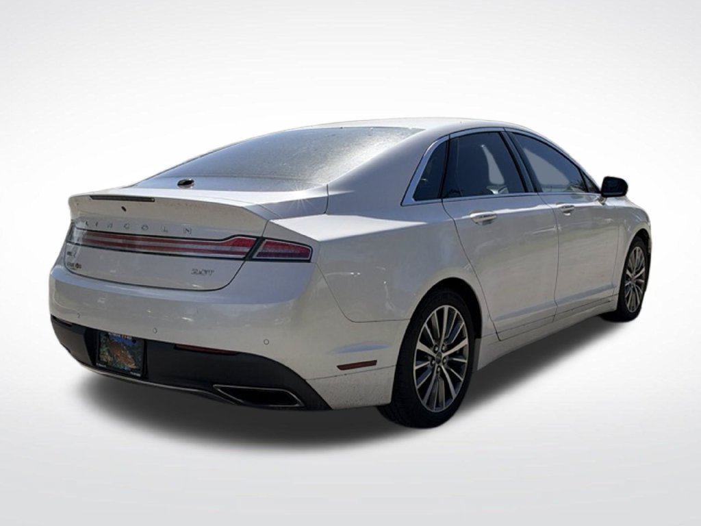 Used 2020 Lincoln MKZ w/ Convenience Package FWD image 5