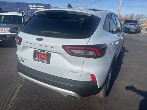 Used 2025 Ford Escape Active w/ Tech Pack #1 image 4