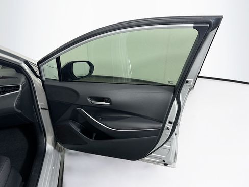 Used 2024 Toyota Corolla SE FWD image 31