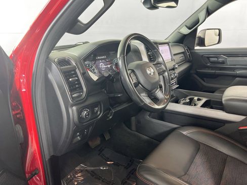 Used 2022 RAM 1500 Big Horn w/ Built-to-serve Edition image 9