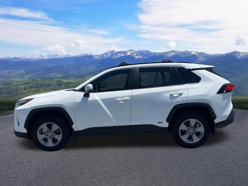 Used 2023 Toyota RAV4 XLE w/ XLE Grade Weather Package AWD/4WD image 2