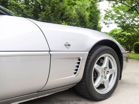 Used 1996 Chevrolet Corvette Convertible RWD image 83