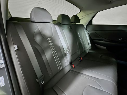 Certified 2024 Hyundai Elantra SEL w/ Convenience Package FWD image 26