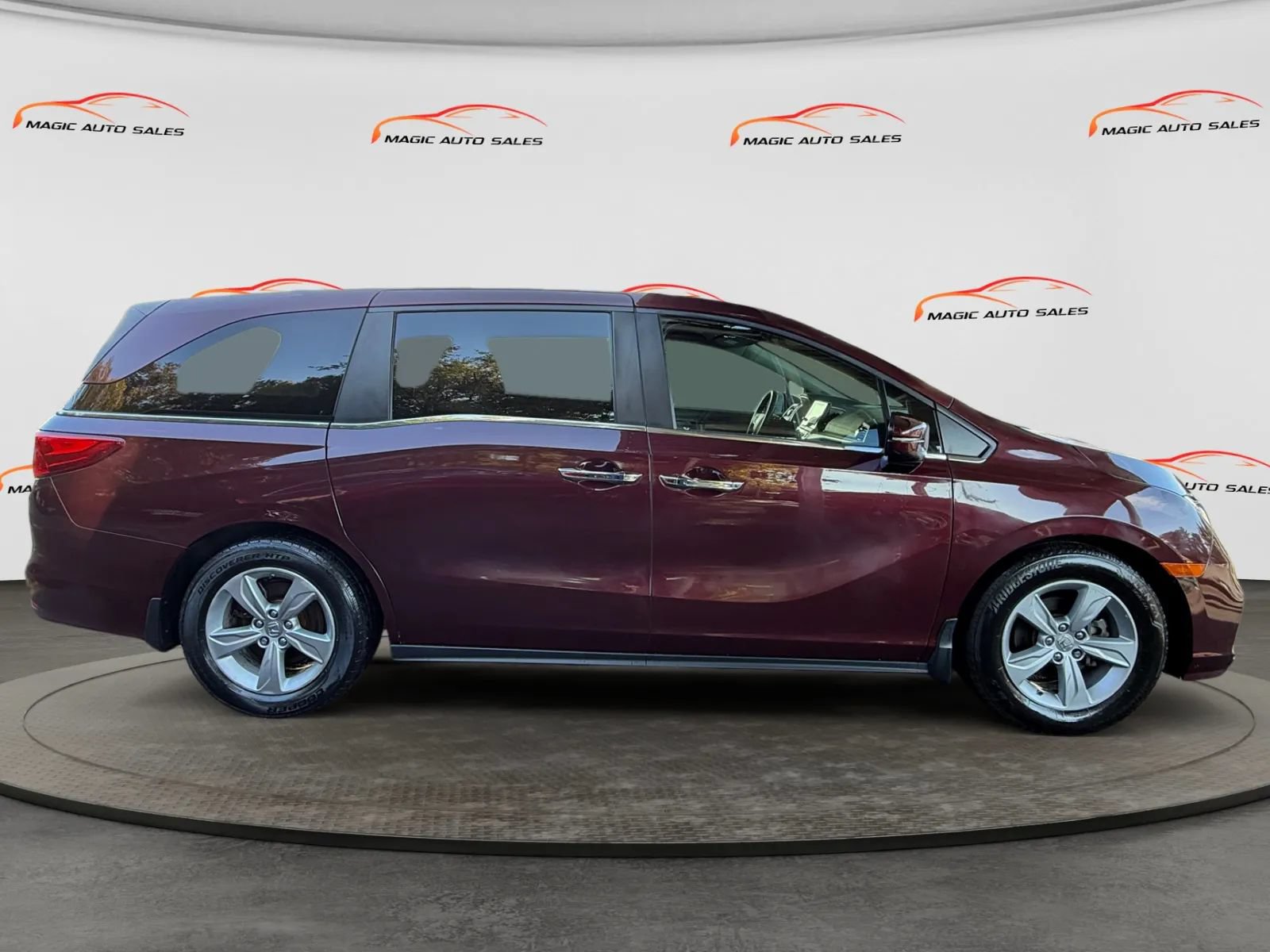 Used 2020 Honda Odyssey EX image 6