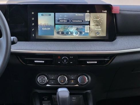 New 2025 Nissan Kicks SV w/ SV Premium Package image 13