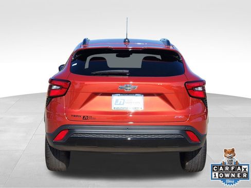 Used 2024 Chevrolet Trax RS w/ Driver Confidence Package image 8