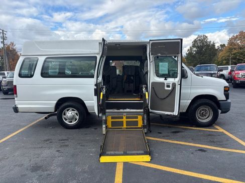 Used 2013 Ford E-350 and Econoline 350 Extended Super Duty w/ PWR Group image 18