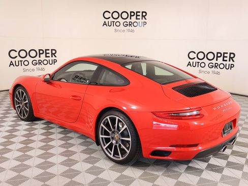 Used 2019 Porsche 911 Carrera RWD image 23