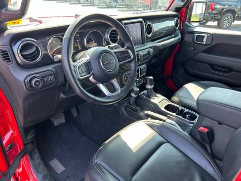 Used 2021 Jeep Wrangler Unlimited Rubicon w/ Trailer Tow Package AWD/4WD image 20