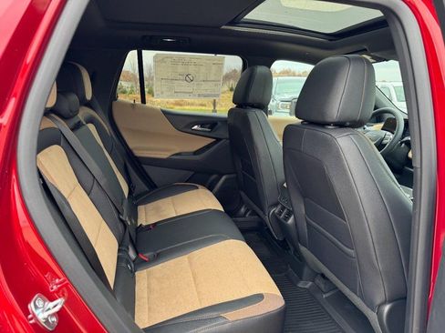 New 2026 Chevrolet Equinox ACTIV w/ Convenience Package III image 5