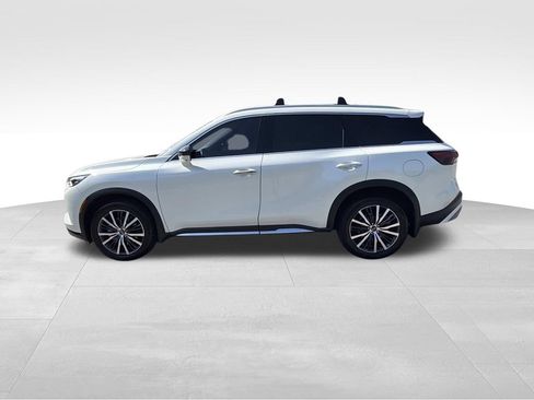 Used 2023 INFINITI QX60 Sensory w/ Cargo Package AWD/4WD image 6