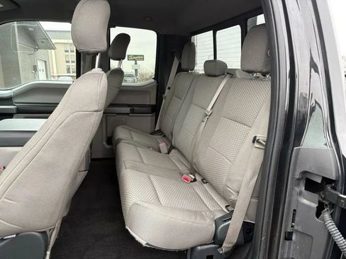 Used 2015 Ford F150 XLT w/ Equipment Group 302A Luxury AWD/4WD image 19