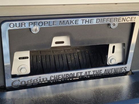 Used 2022 Chevrolet Silverado 1500 Custom image 18