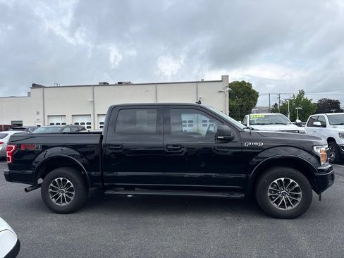 Used 2018 Ford F150 XLT w/ Equipment Group 302A Luxury AWD/4WD image 4