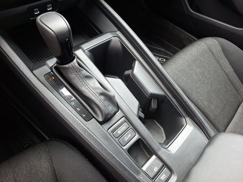 Used 2024 Honda Accord LX image 18