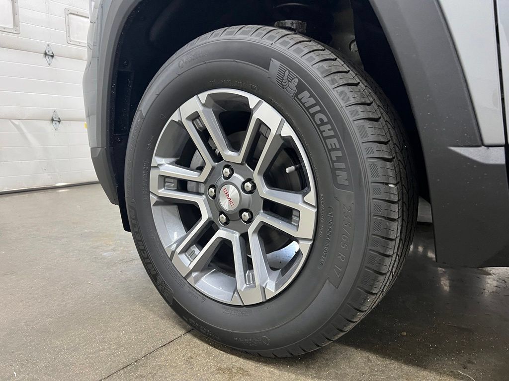 New 2027 GMC Terrain Elevation FWD image 11